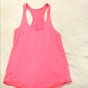 Lululemon running tank with vent - size 4/6